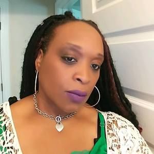 Meet your Posher, Donyell